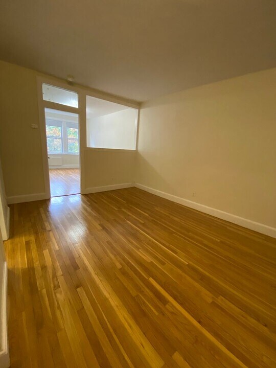 43 Lancaster Terrace in Brookline, MA - Building Photo