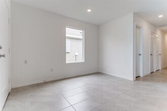 126 Sunflower St in Princeton, TX - Foto de edificio - Building Photo