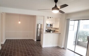 3038 Antique Oaks Cir in Winter Park, FL - Building Photo - Building Photo