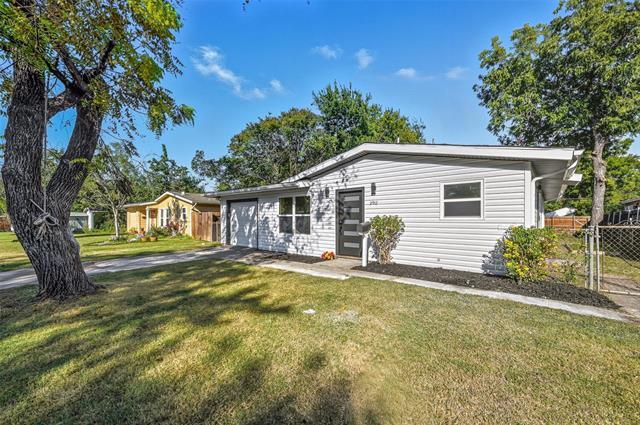 2912 Charles Dr in Garland, TX - Building Photo - Building Photo