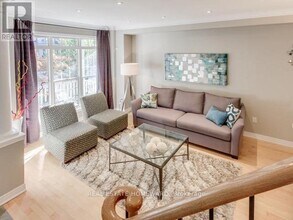 46 Joseph Duggan Rd in Toronto, ON - Building Photo - Building Photo
