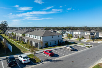 Abbott Square in Zephyrhills, FL - Building Photo - Building Photo