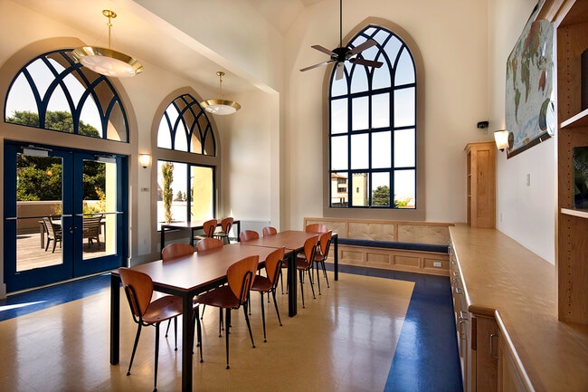 Wesley House in Berkeley, CA - Building Photo - Building Photo