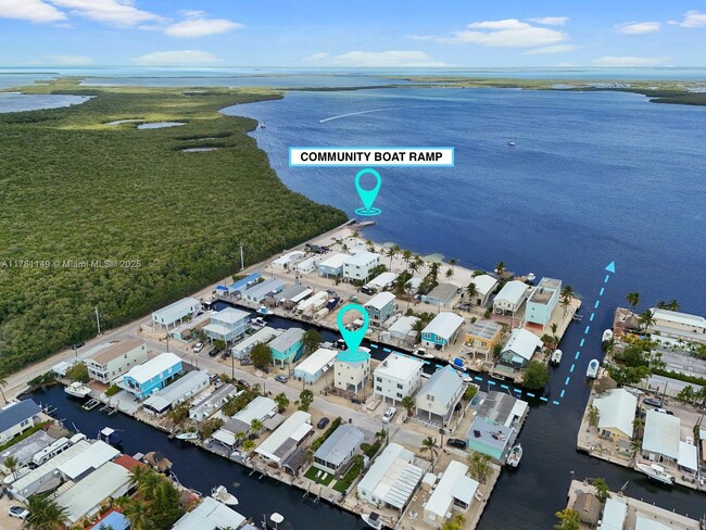 215 Allen Ave in Key Largo, FL - Building Photo - Building Photo