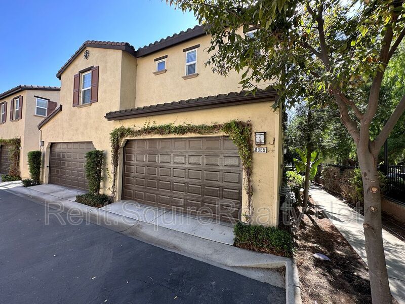 8365 Greenwood Ln in Chino, CA - Building Photo