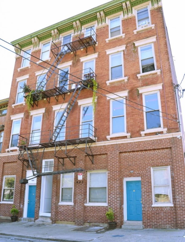 property at 445 W McMicken Ave