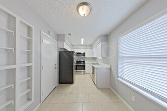 1117 Saturn Dr in Cedar Hill, TX - Building Photo - Building Photo