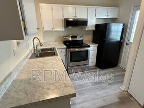 7 Cheltenham Dr in Clayton, NC - Building Photo - Building Photo