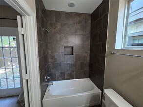 4315 Schuler St in Houston, TX - Building Photo - Building Photo