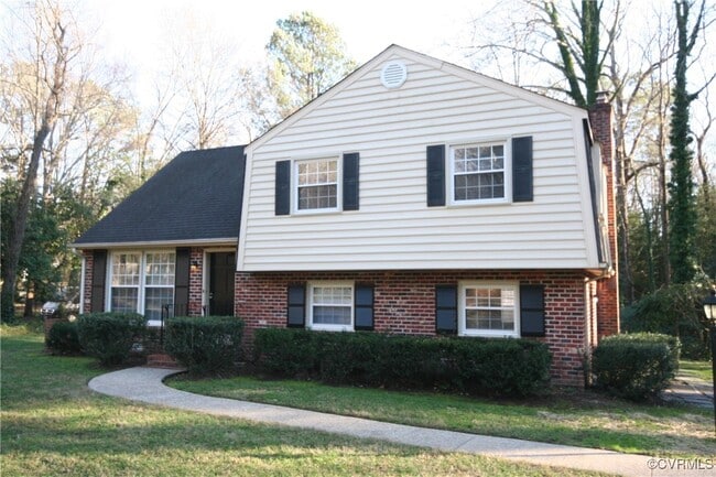 property at 12141 Old Buckingham Rd