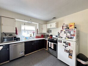 2707 W Berwyn Ave in Chicago, IL - Building Photo - Building Photo