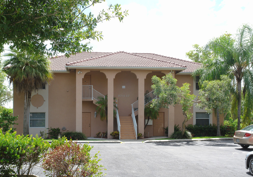 3711 NW 115th Way in Coral Springs, FL - Building Photo