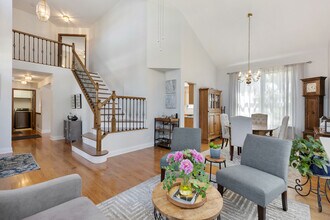 526 Normandy Ln in Barrington, IL - Building Photo - Building Photo
