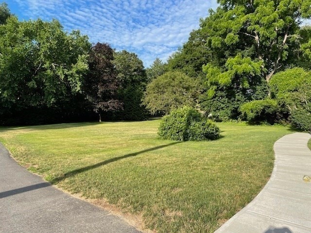 67 Loker St in Wayland, MA - Building Photo - Building Photo