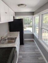 208 Fairview Ave in Daytona Beach, FL - Building Photo
