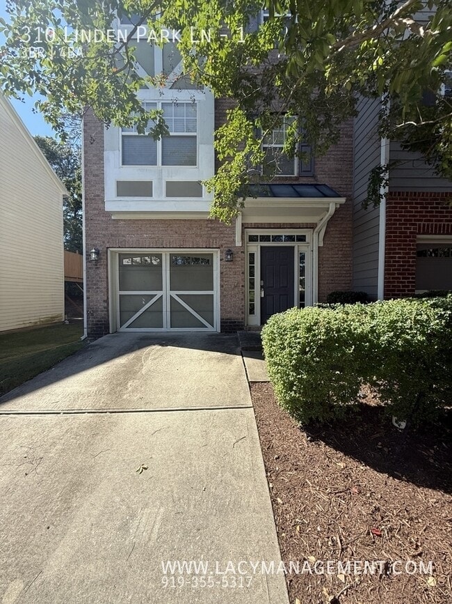 310 Linden Park Ln in Cary, NC - Building Photo - Building Photo