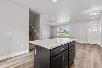 534 Colorado Ave in Whitefish, MT - Foto de edificio - Building Photo