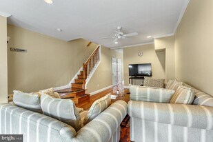 2813 Ogden St in Philadelphia, PA - Building Photo