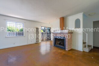 112 Dudley Ave in Los Angeles, CA - Building Photo - Building Photo