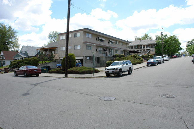 1722-1732 W Nora Ave in Spokane, WA - Building Photo - Building Photo