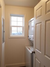 8433 Hilton St in Hummelstown, PA - Foto de edificio - Building Photo