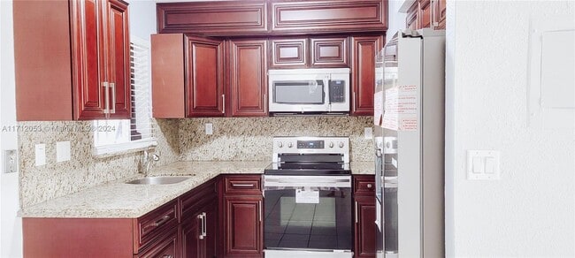1470 W 41st St in Hialeah, FL - Building Photo - Building Photo