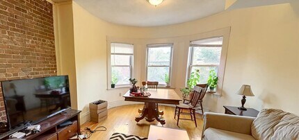 1406 Beacon St in Brookline, MA - Building Photo - Building Photo