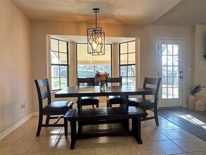 1381 E Amber Dr in Fayetteville, AR - Building Photo - Building Photo