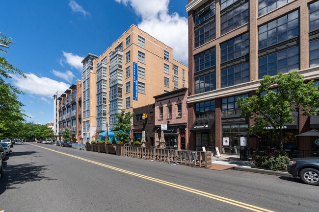 The DeSoto Apartments
