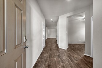 11331 Dawn Beach Ln in Conroe, TX - Building Photo - Building Photo