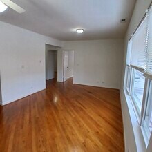 5058 W Altgeld St in Chicago, IL - Building Photo - Building Photo