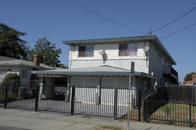 1669 85th Ave in Oakland, CA - Building Photo - Building Photo