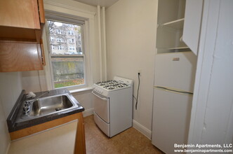 25 Walbridge St, Unit 1 in Boston, MA - Building Photo - Building Photo