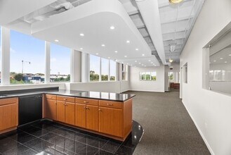 3025 N Western Ave in Chicago, IL - Building Photo - Building Photo