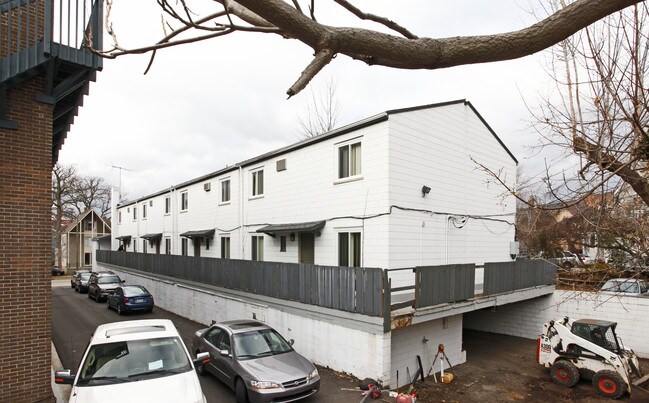 727 Packard St in Ann Arbor, MI - Building Photo - Building Photo
