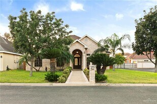 31 Midlands Cir in Edinburg, TX - Building Photo