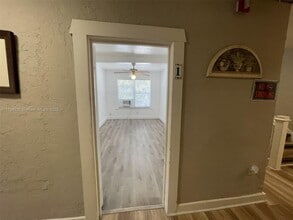 3409 S Le Jeune Rd in Coral Gables, FL - Building Photo - Building Photo