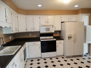 7043 E Girard Ave in Denver, CO - Building Photo - Building Photo