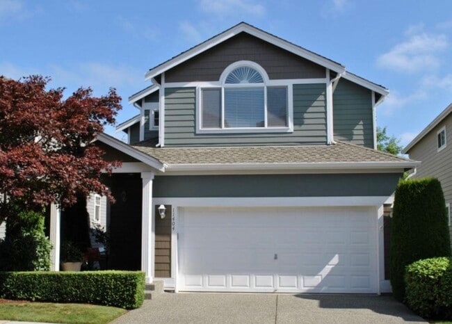11404 NE 117th St in Kirkland, WA - Building Photo - Building Photo