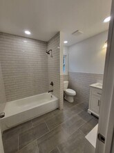 520 Linden St in West Hempstead, NY - Building Photo - Building Photo