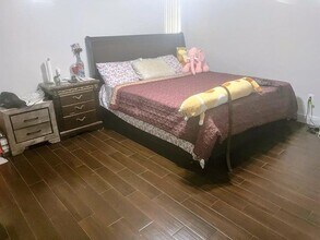 1322 Pines Ln in West Palm Beach, FL - Building Photo - Building Photo