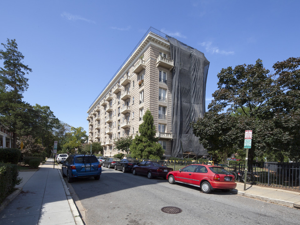 Northbrook Condominium I in Washington, DC - Foto de edificio