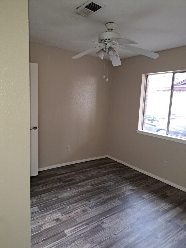 2426 Spring Dusk Dr in Spring, TX - Building Photo - Building Photo