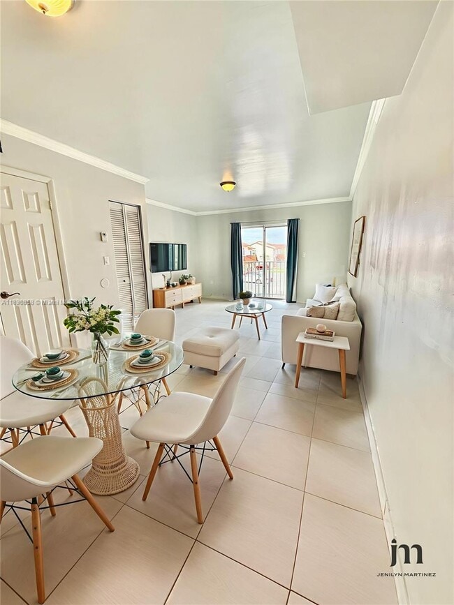 property at 3011 W 76th St
