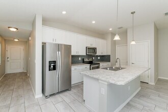 11212 Cardinal Pointe Pl in Gibsonton, FL - Building Photo - Building Photo