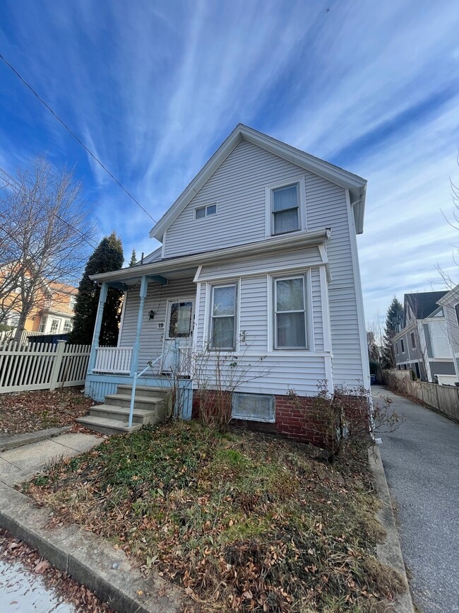 19 Porter St, Unit 2
