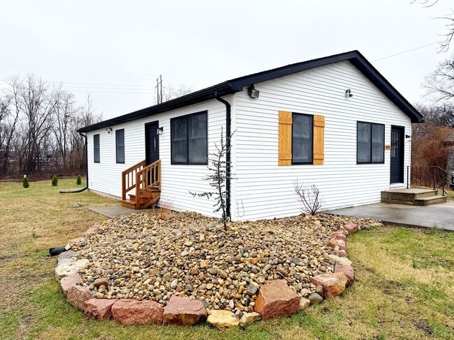 property at 4191 IL-162