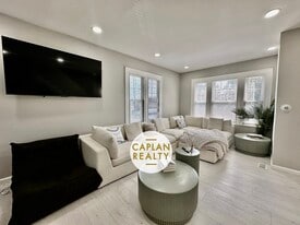 430 Lighthouse Rd in New Haven, CT - Building Photo