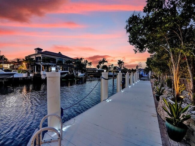 3811 NE 26th Ave in Lighthouse Point, FL - Building Photo - Building Photo