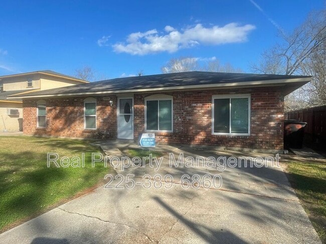 6944 Sutton Dr in Baton Rouge, LA - Building Photo - Building Photo